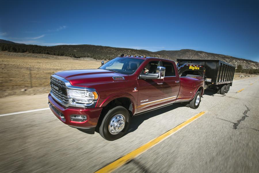  Ram 3500 Limited Crew Cab Dually (D2) (D2) 2019 года  (фото 40 из 45)